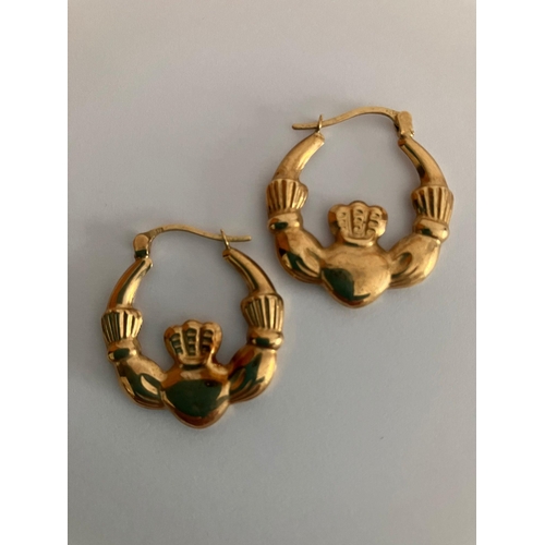 217 - Beautiful Pair of 9 carat YELLOW GOLD CLADDAGH HOOP  EARRINGS. 1.86 grams. 2.3 x 2.5 cm.