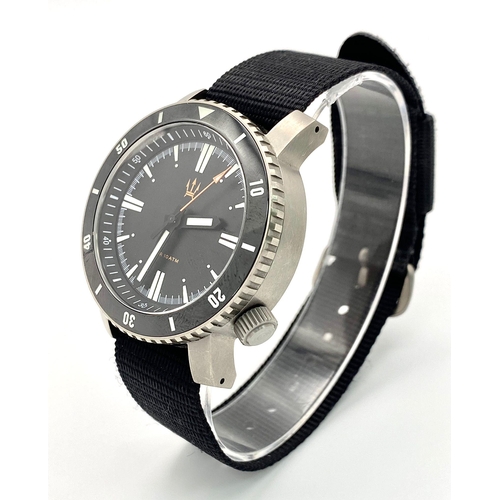 219 - An Excellent Condition, Limited Edition, Military Specification, Automatic Divers Watch by Maratac, ... 