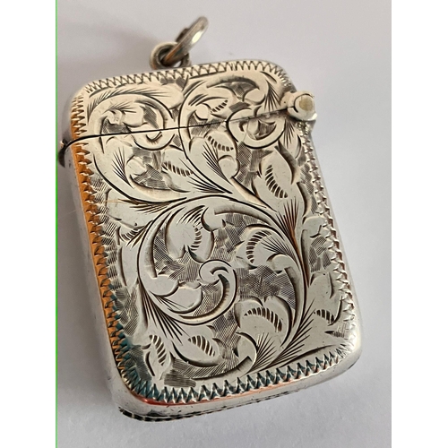 287 - Antique SILVER VESTA with Clear hallmark for Joseph Gloster, Birmingham 1899. Beautifully decorated,... 