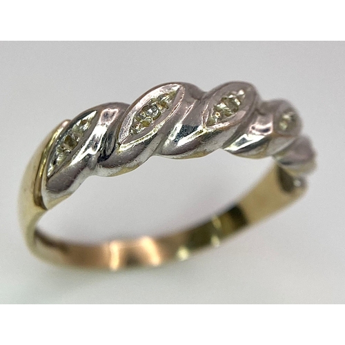 289 - A ( K yellow and white gold twisted ring with diamonds, size:  O, weight: 1.8 g.