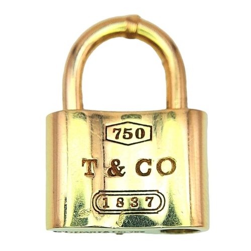 62 - 18K YELLOW GOLD TIFFANY & CO WORKING PADLOCK CHARM / PENDANT, WEIGHT 10.4G