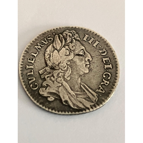 588 - 1697 WILLIAM III ( William of Orange) SILVER SIXPENCE. Very fine/extra fine condition. Please see pi... 