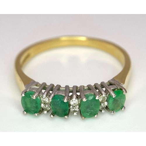 157 - An 18 K yellow gold ring with a band of alternating diamonds and emeralds, size: R, weight: 3.9 g.