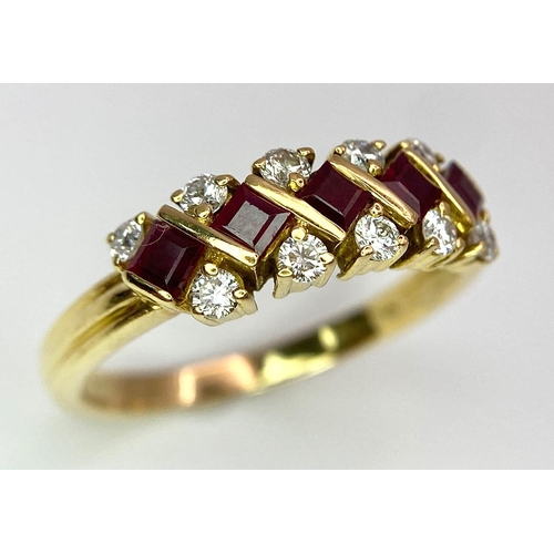 164 - An 18 K yellow gold ring with rubies and diamonds , size: Q1/2, weight: 3.7 g.