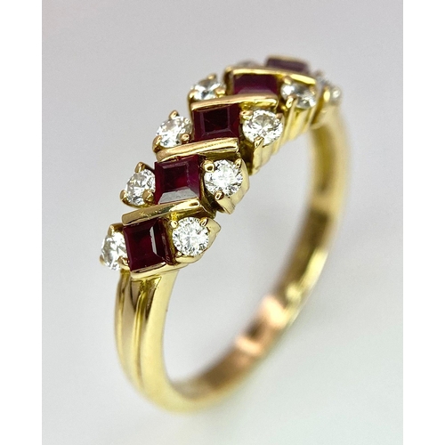 164 - An 18 K yellow gold ring with rubies and diamonds , size: Q1/2, weight: 3.7 g.