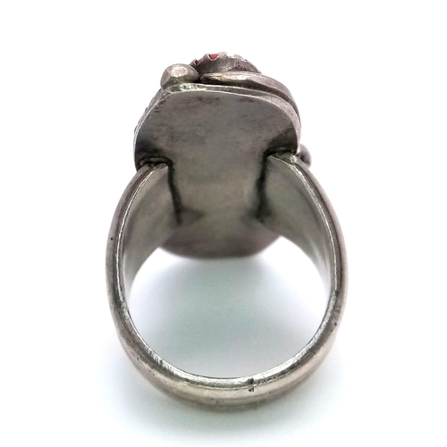 1457 - A Vintage Native American Indian Silver and Red Coral Ring. Size N. 12.73g weight.