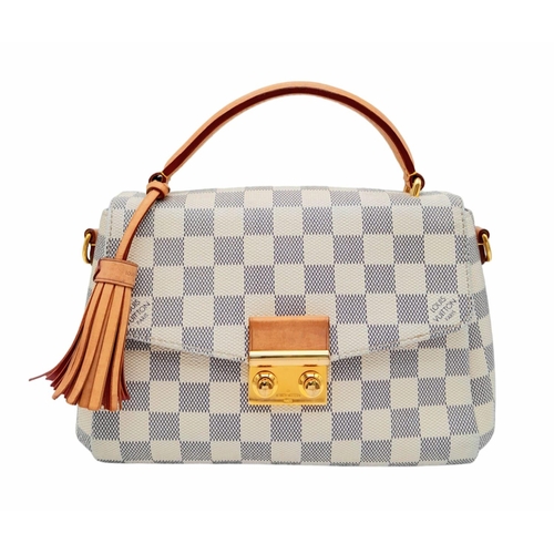 123 - A Louis Vuitton damier canvas Croisette handbag in cream/blue, interior is baby pink. Leather handle... 