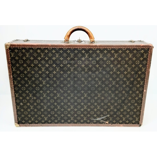 4 - A Vintage Louis Vuitton Bisten 80 Trunk. Famous Monogram Leather With Gold Tone Hardware. Size 80x52... 