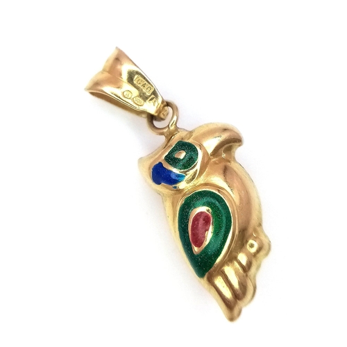 260 - 18K YELLOW GOLD ENAMELLED PARROTT CHARM/PENDANT, WEIGHT 1G