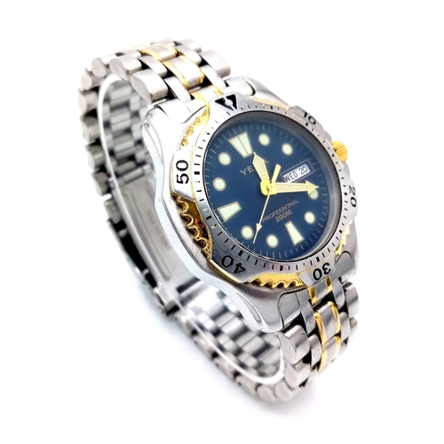 817 - A Yema Bi-Metal Stainless Steel Professional, Day/Date, Quartz Divers Watch. 45mm Including Crown. F... 