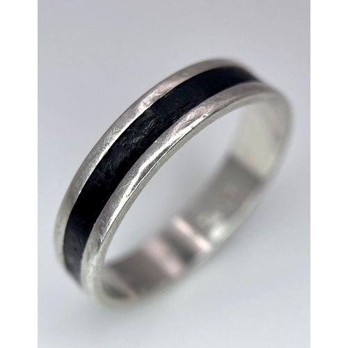 923 - A Vintage David Anderson of Norway Sterling Silver and Onyx Band Ring Size K1/2. Fully Stamped on In... 