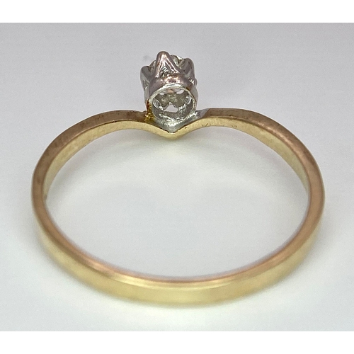 846 - 9K YELLOW GOLD 0.10CT DIAMOND SOLITAIRE RING, WEIGHT 1.1G SIZE M