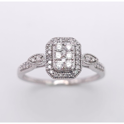 582 - A 9 K white gold ring with diamonds on crown and shoulders (0,35 carats), size: P, weight: 2.5 g.