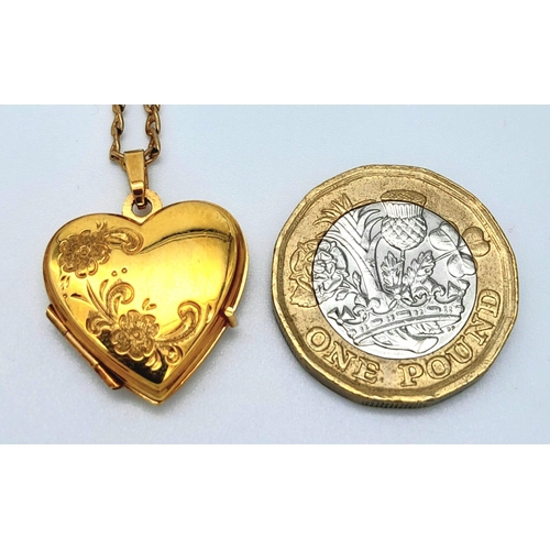 626 - A 9K GOLD HEART LOCKET ON A 44cms 9K GOLD CHAIN , LOVELY CONDITION  .    4.9gms