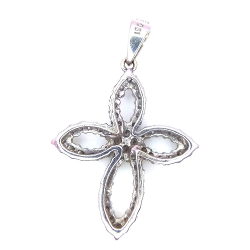 663 - An 18K White Gold Diamond Encrusted Floral Pendant. 3cm.
2.3g total weight. 0.51ctw diamonds.