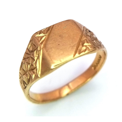 15 - A Vintage 9K Yellow Gold Signet Ring. Size Q 1/2. Full UK hallmarks. 3.42g weight.