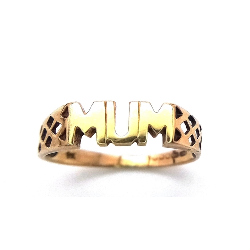 442 - A Vintage 9K Yellow Gold 'MUM' Ring. Size K. 1.25g weight.