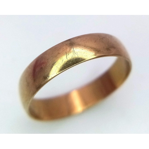 456 - A Vintage 9K Yellow Gold Band Ring. 4mm width. Size N. 1.5g weight. Full UK Hallmarks.