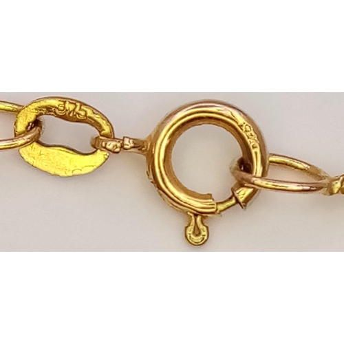 3 - A 9K Yellow Gold Disappearing Necklace. 44cm length. 1.06g weight.