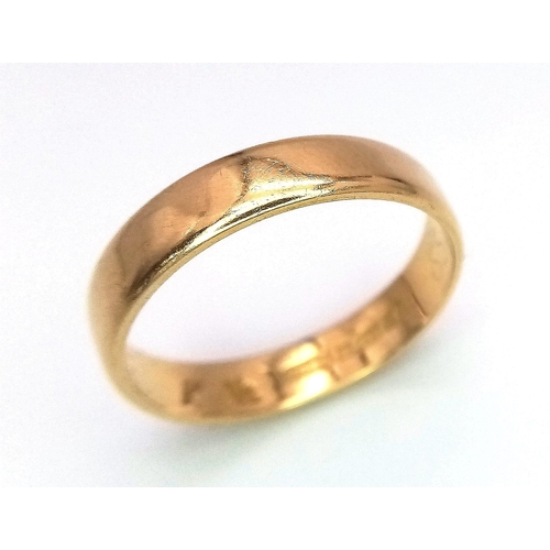 2 - A Vintage 18K Yellow Gold Band Ring. 4mm width. Size K. Full UK hallmarks. 2.9g weight.