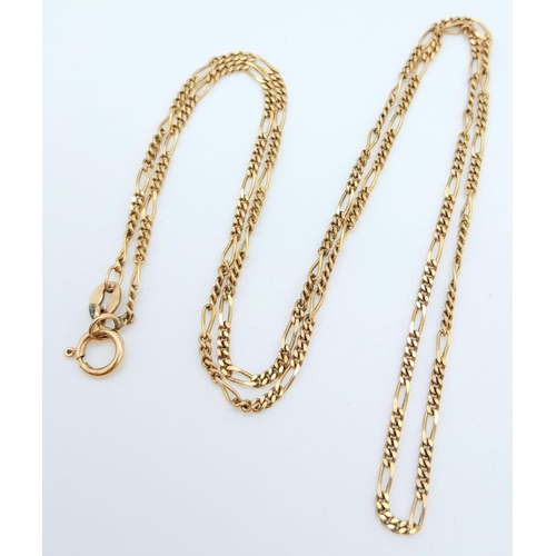 873 - A Vintage 9K Yellow Gold Figaro Link Necklace. 45cm length.
2.8g weight.