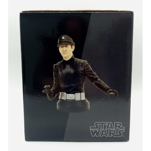 73 - Star Wars, Return of the Jedi Lieutenant Renz Mini Bust - Owned by the Actor who played Lenz, Barrie... 