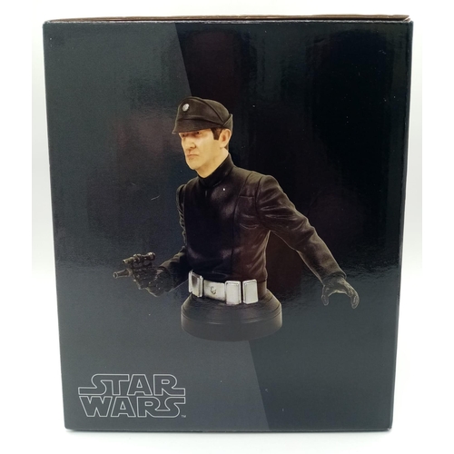 73 - Star Wars, Return of the Jedi Lieutenant Renz Mini Bust - Owned by the Actor who played Lenz, Barrie... 