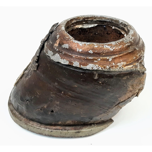 349 - WW1 Trench Art Horse Hoof from a Horse in the Royal Horse Artillery during the First World War. The ... 