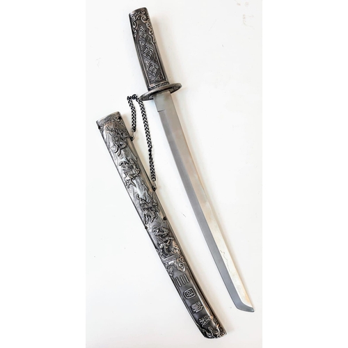 1364 - An Excellent Condition, Highly Detailed, White Metal Modern Oriental Presentation Short Sword (Wakaz... 