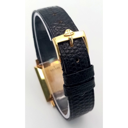 95 - A Vintage Jaeger Le Coultre Thin Mechanical Gents Watch. Black leather strap. 18K gold case - 27mm. ... 