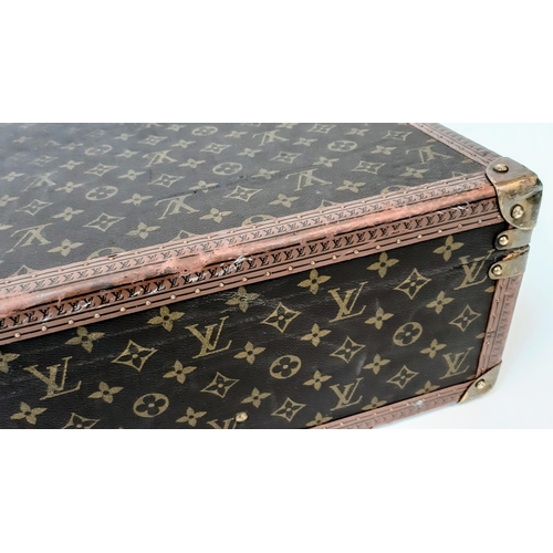 101 - A Vintage Louis Vuitton Bisten 80 Trunk. Famous Monogram Leather With Gold Tone Hardware. Size 80x52... 