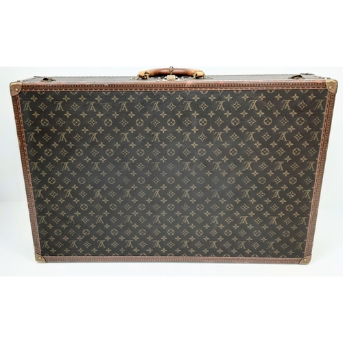 101 - A Vintage Louis Vuitton Bisten 80 Trunk. Famous Monogram Leather With Gold Tone Hardware. Size 80x52... 