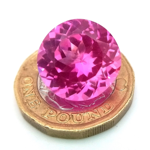 387 - A Beautiful 18ct Pink Kunzite Gemstone. Round cut. No visible marks or inclusions. No certificate so... 