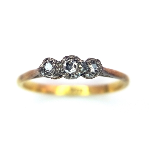 51 - AN ANTIQUE 18K GOLD 3 DIAMOND RING .  2.3gms   size P