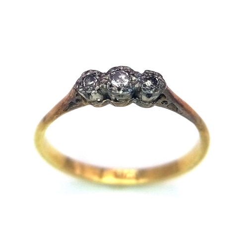 51 - AN ANTIQUE 18K GOLD 3 DIAMOND RING .  2.3gms   size P