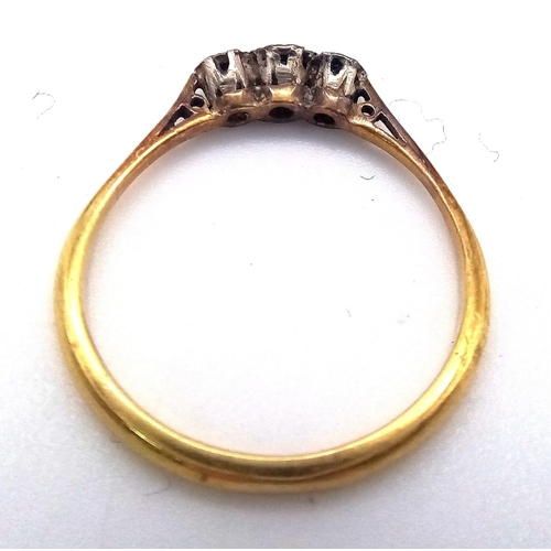 51 - AN ANTIQUE 18K GOLD 3 DIAMOND RING .  2.3gms   size P