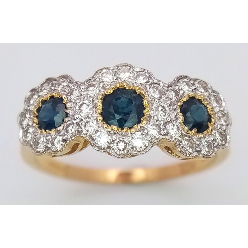 54 - A 18K YELLOW GOLD DIAMOND & SAPPHIRE TRIPLE CLUSTER RING, APPROX 0.35CT DIAMONDS, WEIGHT 3.2G SIZE O