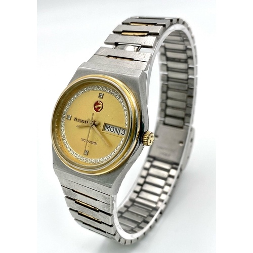 1319 - A Vintage Rado Voyager Automatic Unisex Watch. Stainless steel bracelet and case - 33mm. Gilded dial... 