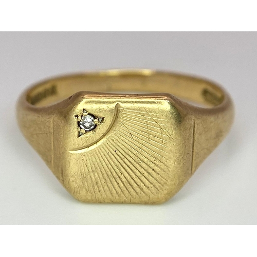 1189 - A VINTAGE GENTS 9K GOLD SIGNET RING WITH SMALL DIAMOND .   5.1gms   size W