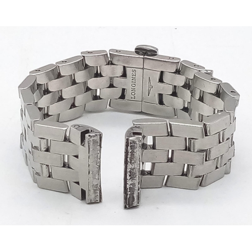 1135 - A Longine Stainless Steel Gents Watch Bracelet. 17cm length. 21mm end width.