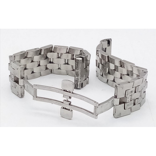 1135 - A Longine Stainless Steel Gents Watch Bracelet. 17cm length. 21mm end width.