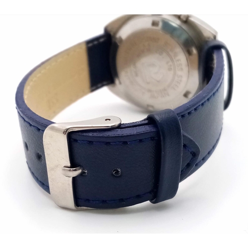 1060 - A Vintage Ricoh Automatic Gents Watch. Blue leather strap. Stainless steel case - 37mm. Blue dial wi... 