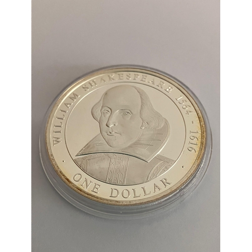 469 - SILVER DOLLAR COIN Commemorating the life of William Shakespeare. Minted by the  Cook Islands in 200... 