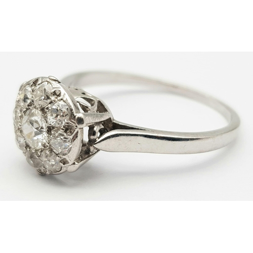 47 - A LOVELY PLATINUM VINTAGE DIAMOND RING WITH APPROX 1.10CT OLD CUT DIAMONDS, WEIGHT 3.6G SIZE O