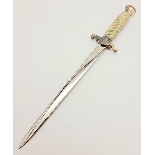 840 - Miniature Army Officers Dagger Letter Opener.