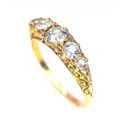 96 - AN ANTIQUE 18K YELOW GOLD DIAMOND 5 STONE SET RING, WITH APPROX 0.60CT OLD CUT DIAMONDS, WEIGHT 2.5G... 