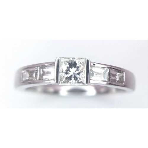 264 - 18K WHITE GOLD DIAMOND RING WITH APPROX 0.45CT DIAMONDS, WEIGHT 3.5G SIZE M