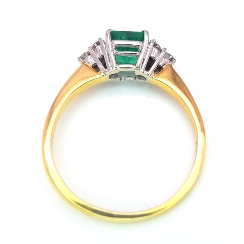 187 - 18K YELLOW GOLD DIAMOND & EMERALD RING, WITH A 0.45CT PRINCESS CUT EMERALD CENTRE AND 6 DIAMONDS ON ... 