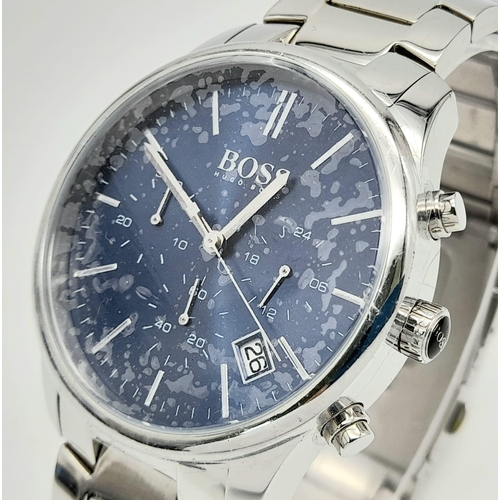 586 - A HUGO BOSS CHRONOGRAPH WITH 3 SUBDIALS , QUARTZ MOVEMENT , STUNNING BLUE DIAL .   42mm