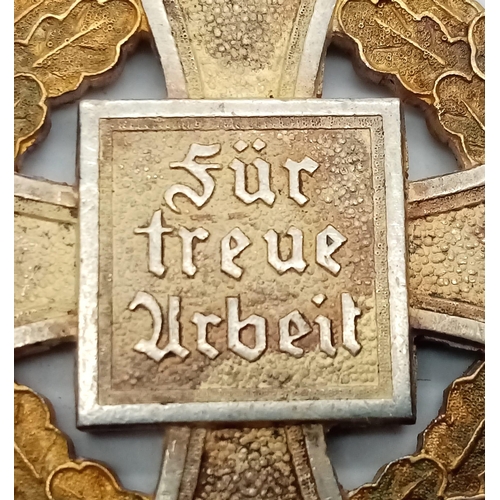 616 - 3rd Reich Civil Service 50 Year Medal  “Für treue Arbeit” (“For Faithful Work”)